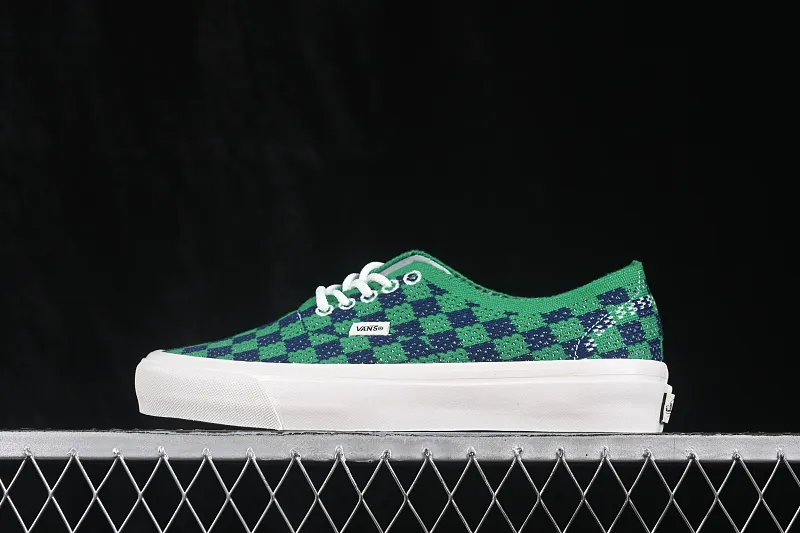 All categories Vans Vans series Vans Low Vans low-top Vans Authentic 44 Vans low-top casual skateboard shoes VN000EJC5W3